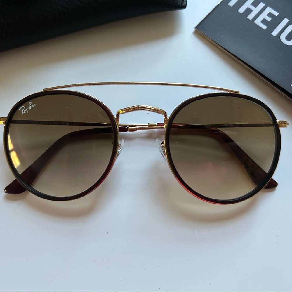 Brand New, Round Women’s Ray-Ban Sunglasses with Gold Frame and Brown Lenses